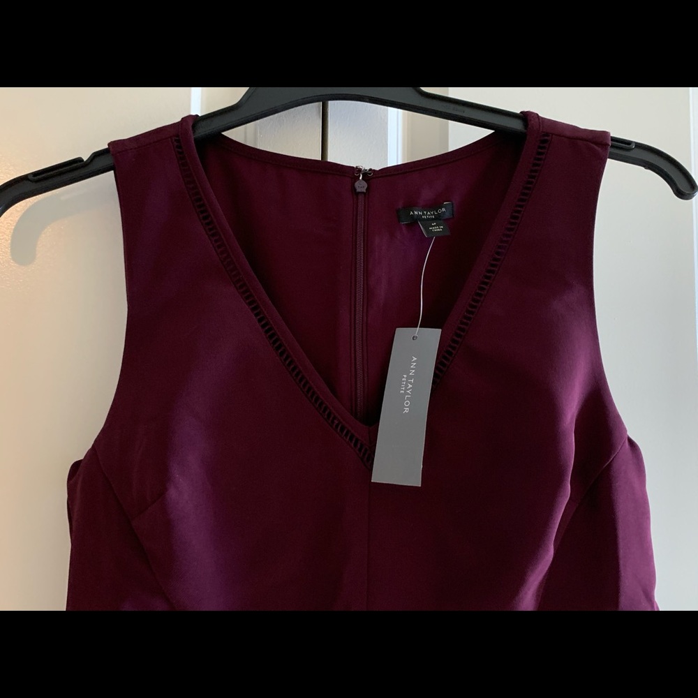 Dress - Picture 4 of 8